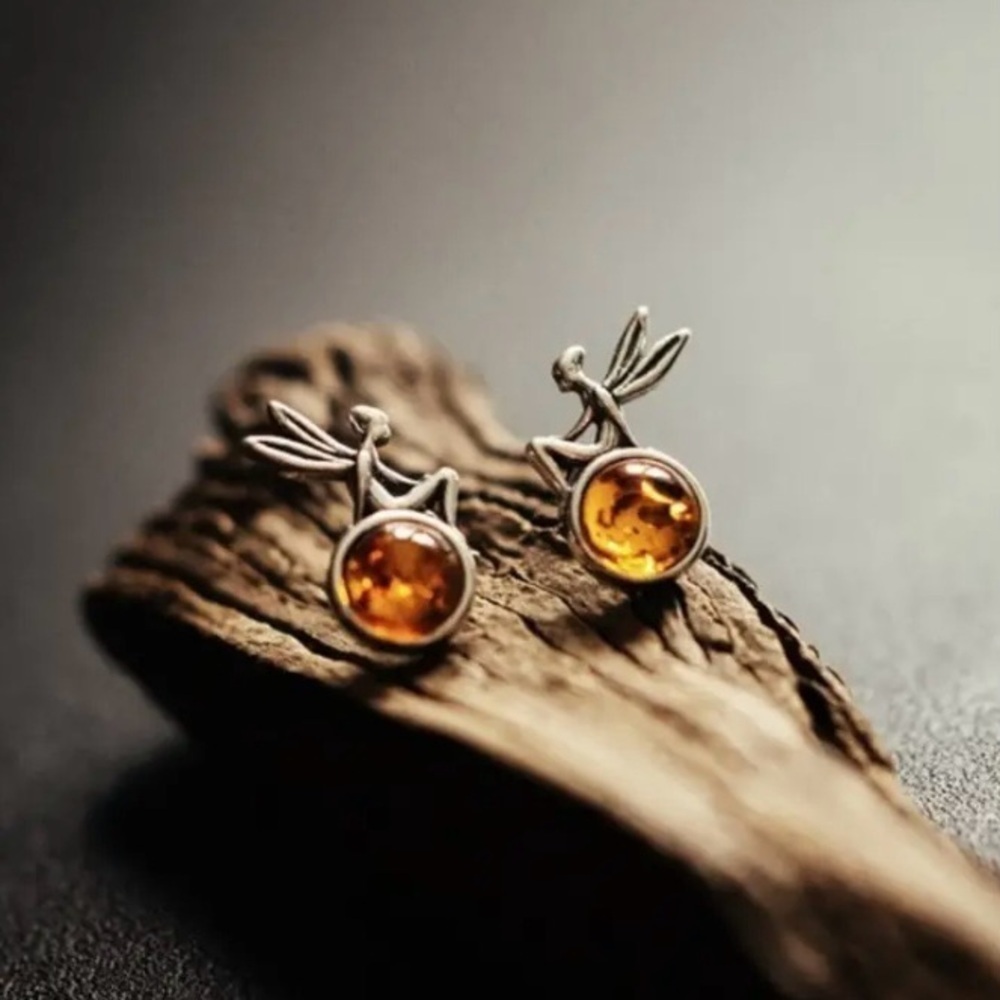 ✨Free People Aine Petite Pixie Amber Color Earrings - Picture 7 of 7
